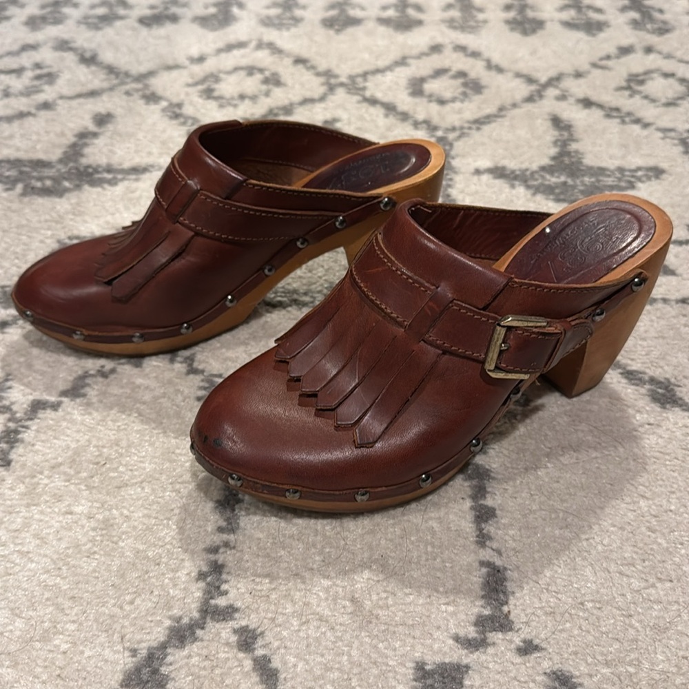 Madewell Brown Leather Clogs with Wooden Heel - Picture 4 of 7